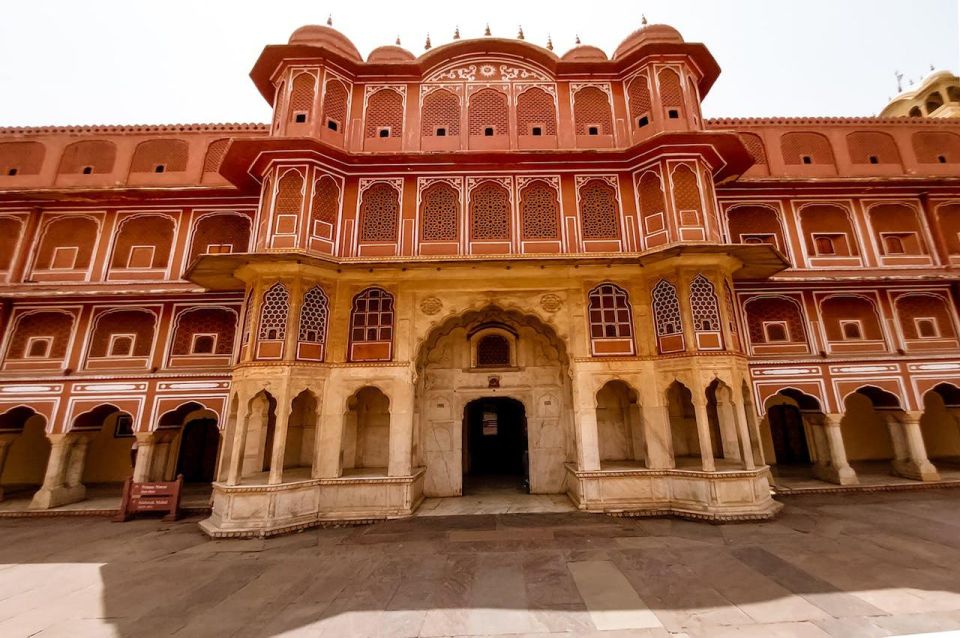 Jaipur Sightseeing Tour : a Full Day Guided Jaipur Tour - Pickup Services