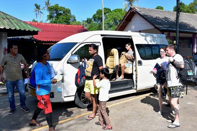 James Bond Island Sightseeing Tour by Longtail Boat From Phuket - Lunch at Koh Panyee