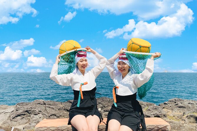 [Jeju] Private Photoshoot With Traditional Pearl Diver Haenyeo Costume - Location and Logistics