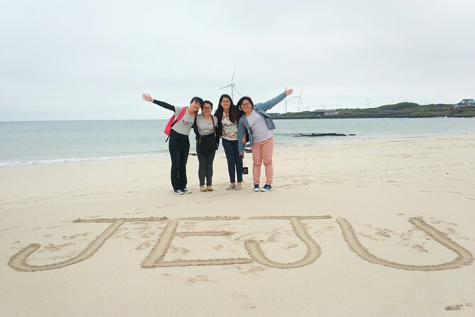 Jeju Tour in Woljeongri Beach & Stone Park & Dongmun Market - Stone Park Exploration