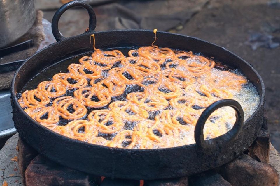 Jodhpur: Guided Food Tasting Tour - Traditional Snacks and Sweets Sampling