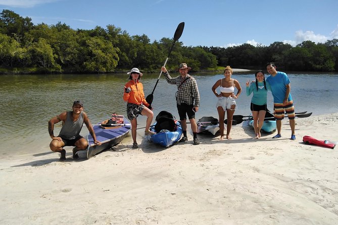 Kayak Experience in the Mangroves of Holbox - Operator and Group Size