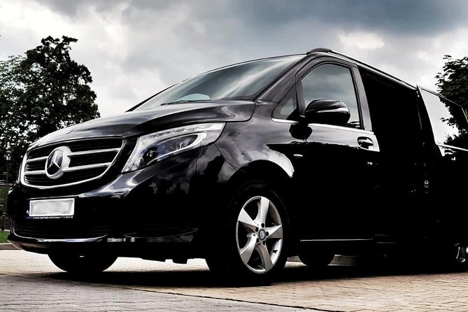 KTW Katowice/Pyrzowice Airport: Private Transfer to Krakow - Transportation and Drop-off Point