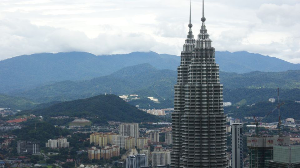 Kuala Lumpur: City Tour & Batu Caves Combo - Flexible Booking Options