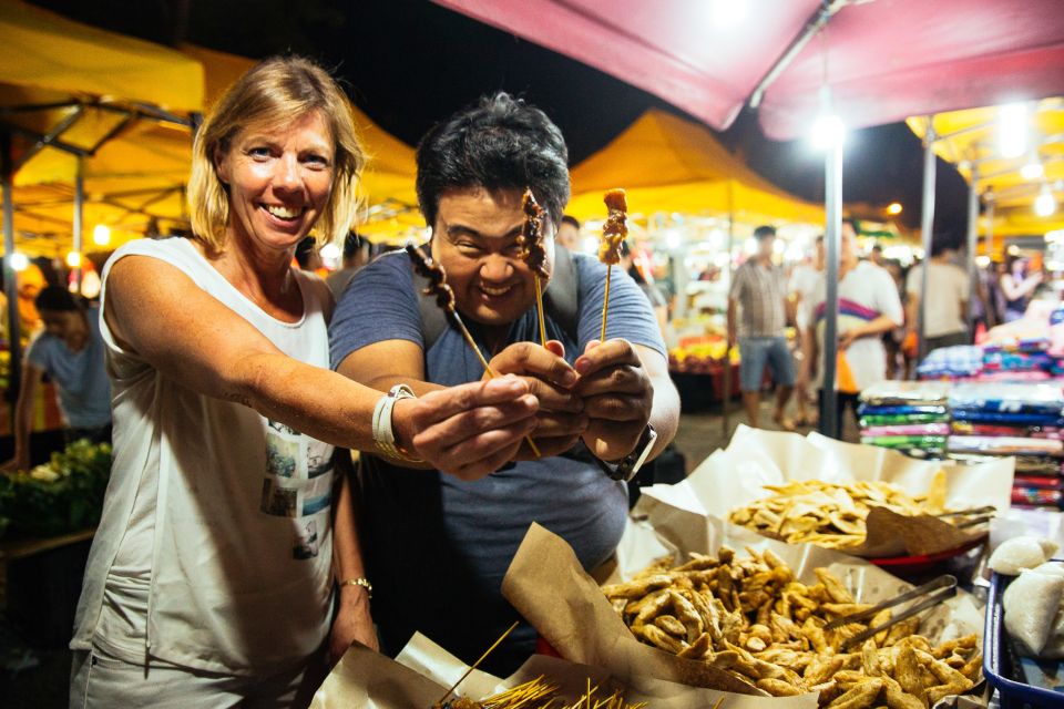 Kuala Lumpur: Local Street Food Night Tour - Experience Highlights
