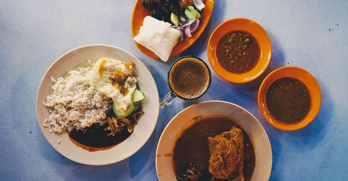 Kuala Lumpur: Street Food Tour With 15 Tastings - Live Tour Guide and Language