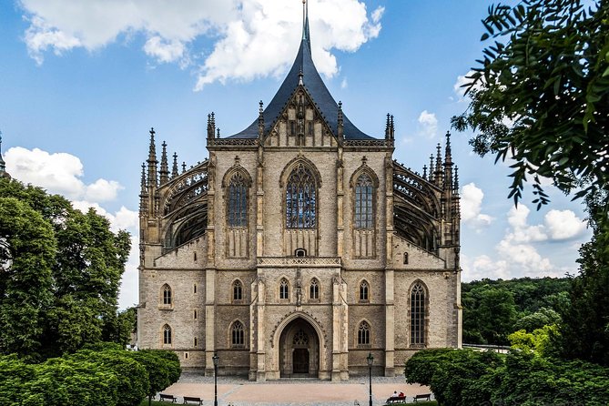 Kutná Hora & Bone Church Private Day Trip With Tereza - Cancellation Policy Specifics