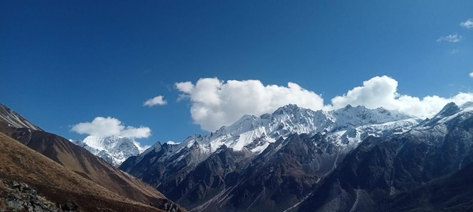 Langtang Valley View Trekking 7 Days - Accommodation and Meals