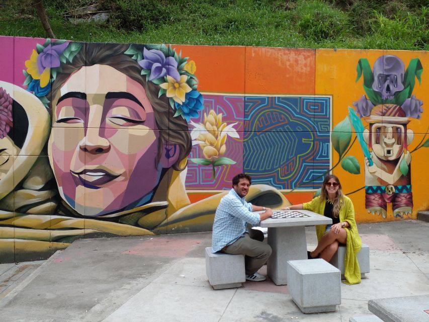 Language Exchange: Friend for a Day in Medellin - Venue and Accessibility