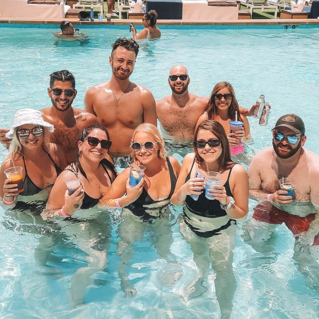 Las Vegas: Pool Crawl With Free Drinks on the Party Bus - Experience Highlights