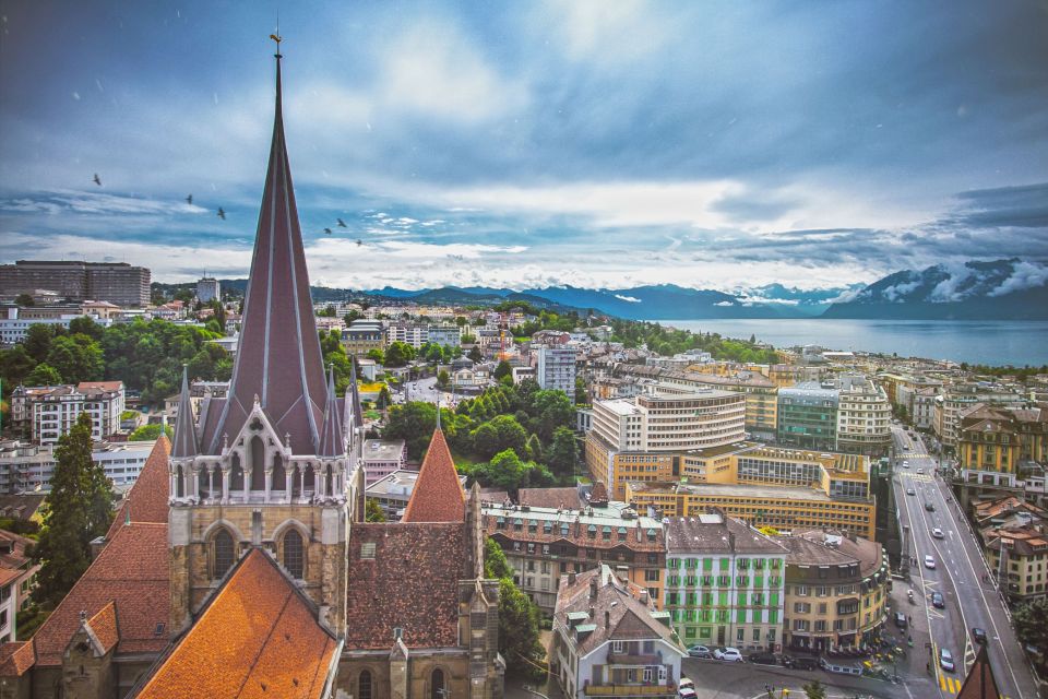 Lausanne: Private Custom Tour With a Local Guide - Tour Experience