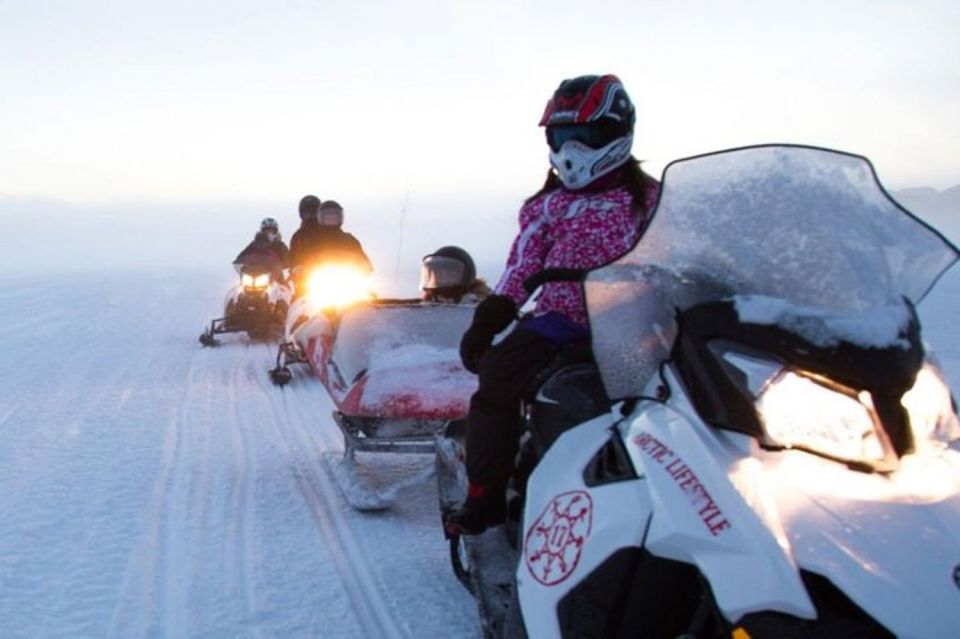 Levi: Lapland Family Snowmobile Safari - Experience