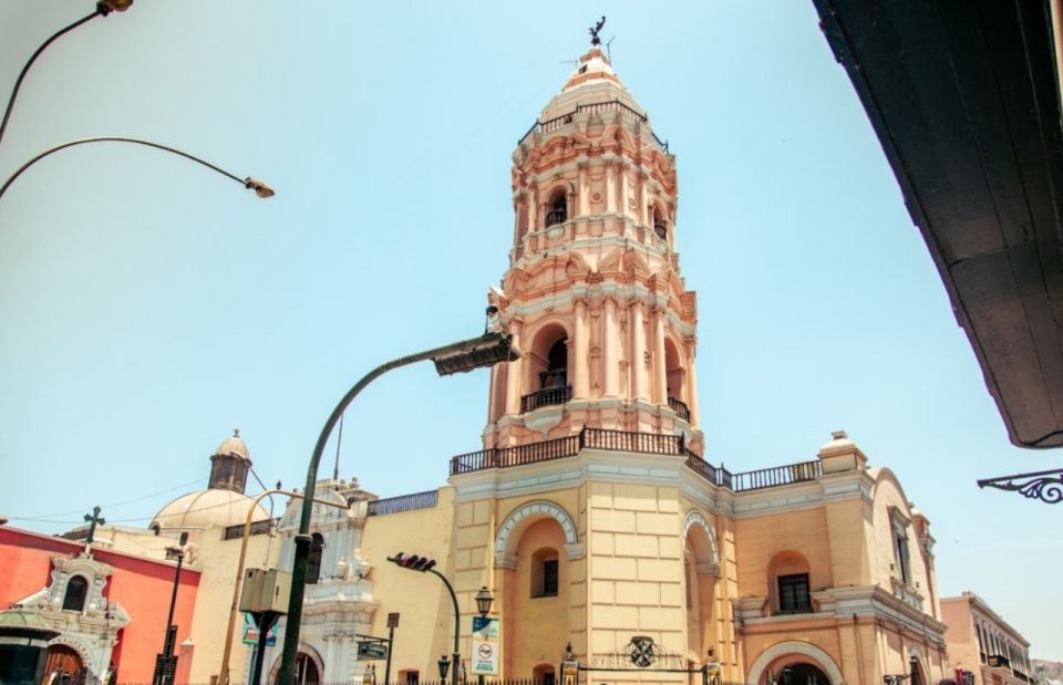 Lima: Half Day Tour of Lima's Must-See Sites. - Multilingual Tour Guides Available