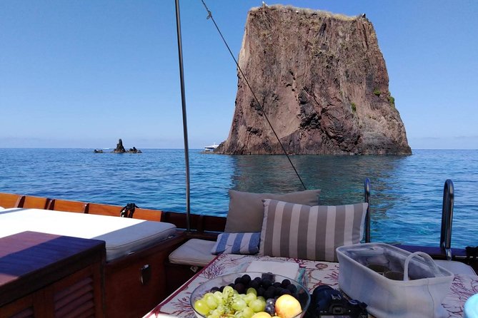 Lipari and Vulcano Private Boat Tour (7 Hours) - Itinerary Overview