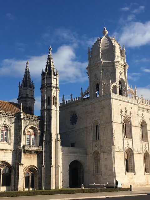 Lisbon: Belém Walking Tour and Jerónimos Monastery Ticket - Participant Selection and Date Availability