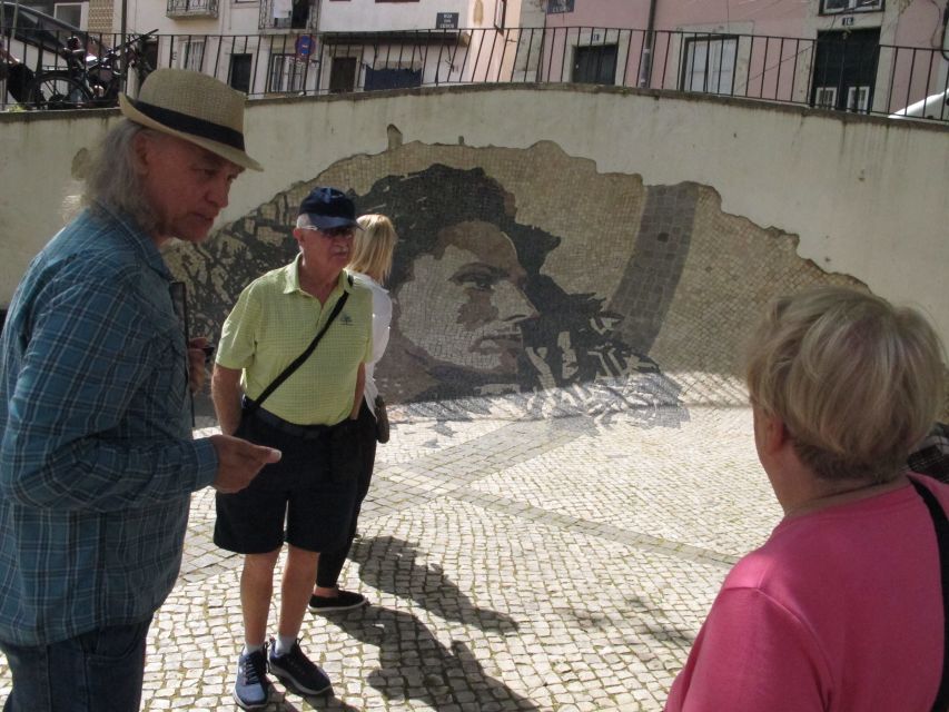 Lisbon: City Introduction Guided Walking Tour - Experience Highlights