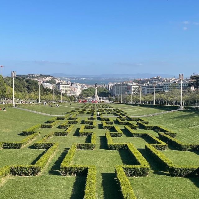 Lisbon City Tour: Alfama, New Town and Belém - Alfama District