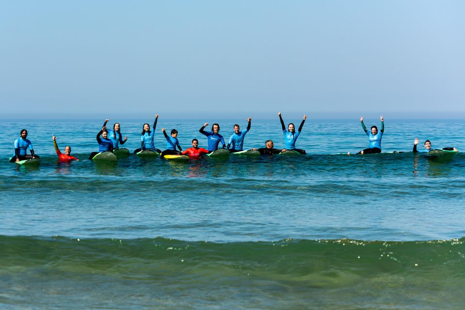 Lisbon: Surf Lessons Groups and Private - Inclusions