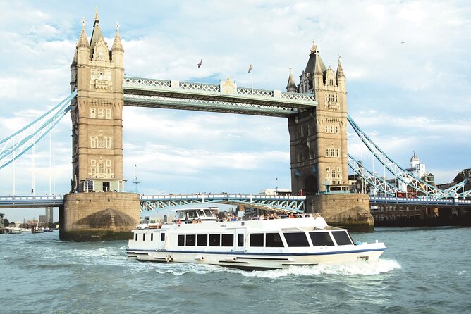 London Discover Pass With Live Tour Guide - Tour Guide Experience