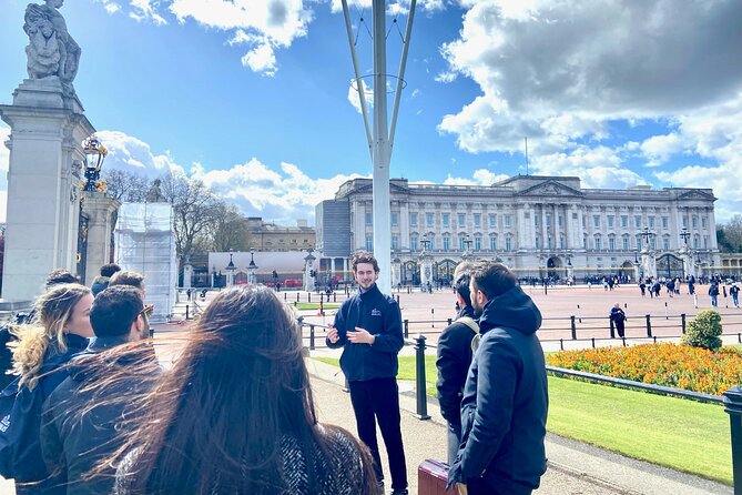 London: Landmarks Walking Tour - Key Landmarks