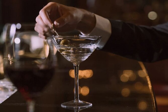 London Spy Experience With Tour Vesper Martini and Dinner - Itinerary Highlights