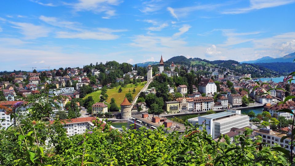 Lucerne - Old Town Private Walking Tour - Meeting Point