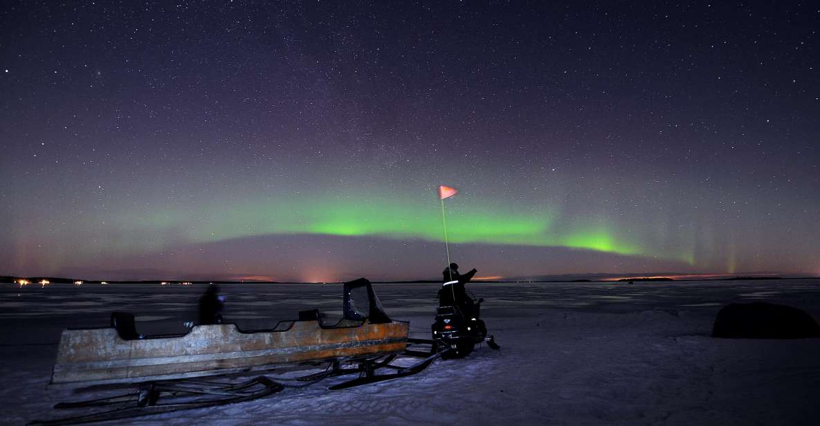 Luleå : Northern Lights Tour on a Snowmobile Drawn Sled - Experience Highlights