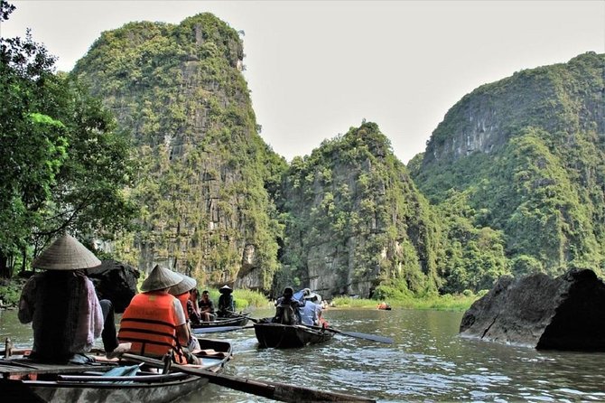 Luxury Hoa Lu - Tam Coc - Mua Cave 1 Day Tour - By Limousine & Small Group - Meeting and Pickup Details