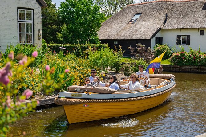 Luxury VIP Private Sightseeing Tour to Giethoorn From Amsterdam - VIP Experience