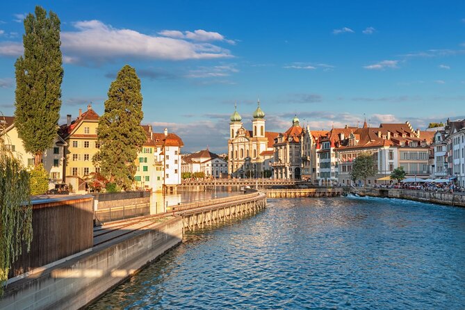 Luzern Elegance: Private City Walk and Panoramic Lake Cruise - Colorful Squares and More