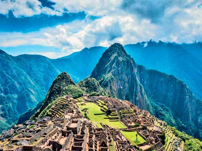 Machu Picchu Private: Exclusive Adventure From Cusco Lunch - Reservation and Payment Options