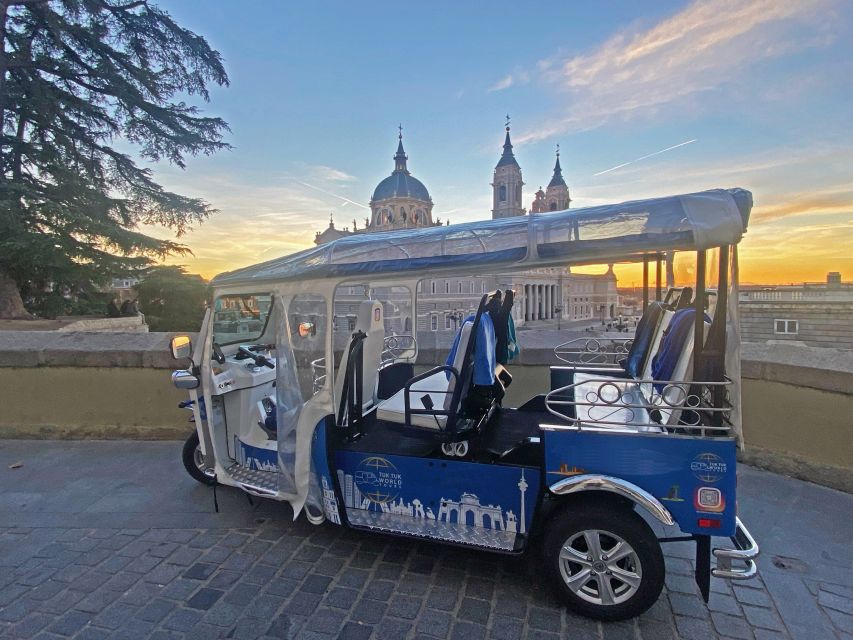 Madrid: Electric Tuk Tuk City Tour With Barrio De Las Letras - Experience Highlights