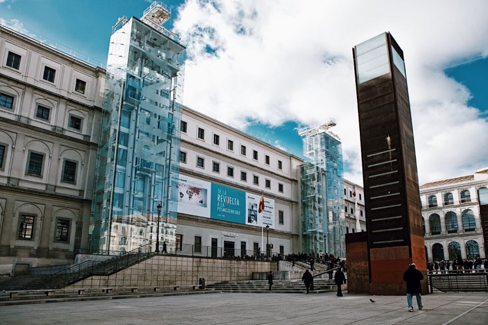 Madrid: Reina Sofia Museum Skip-the-Line Guided Museum Tour - Artistic Highlights