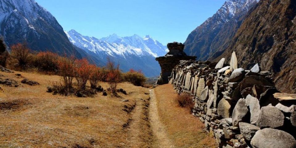 Manaslu Circuit Luxury Trekking - Scenic Beauty and Comfort