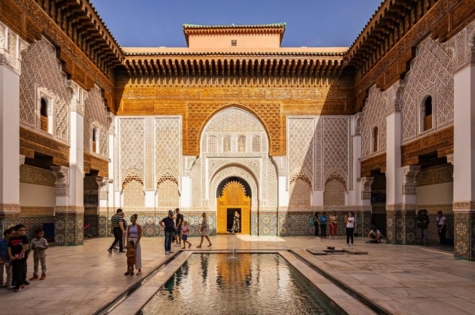 Marrakech: Ben Youssef, Secret Garden, & Souks Walking Tour - Meeting Point Information