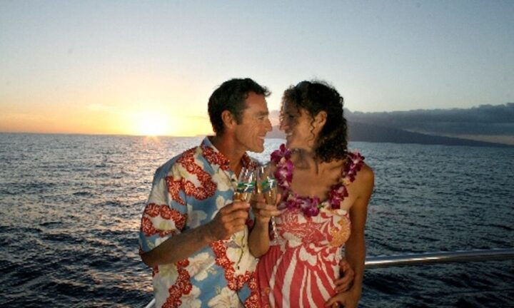 Maui: Breathtaking Sunset Cocktail Cruise in Ka'anapali - Booking Information