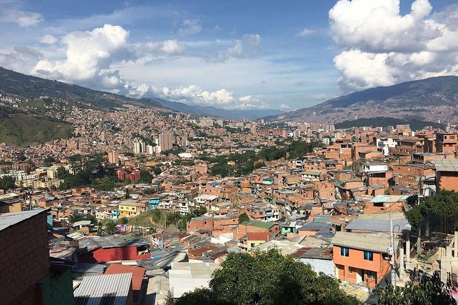 Medellin Graffiti Tour - What to Bring