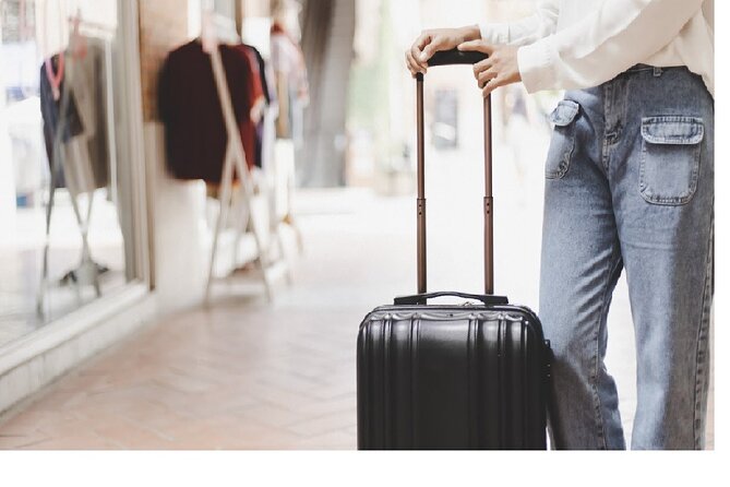 Melbourne Luggage Storage - Meeting Points and Transportation Options