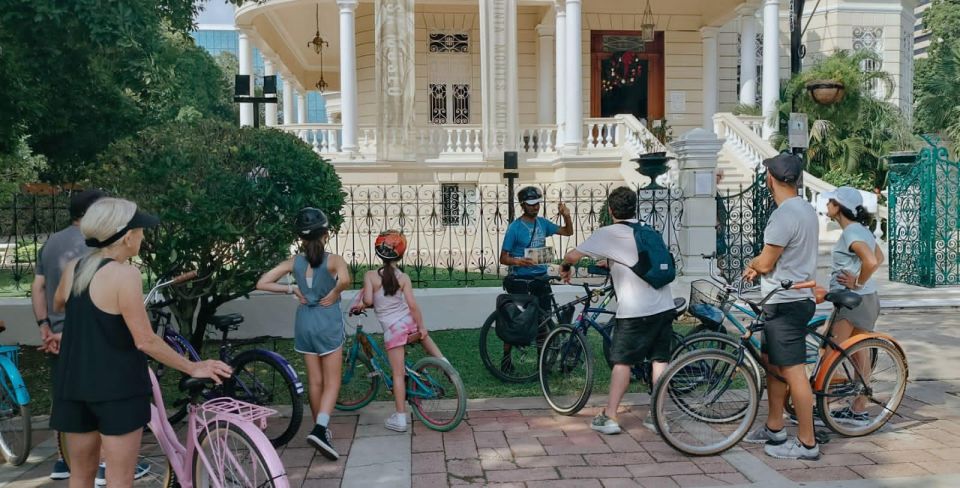 Mérida: Montejo Boulevard and Historic Center Bike Tour - Inclusions