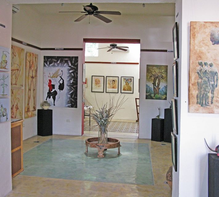 Mérida: Santa Ana Art District Guided Tour - Tour Experience