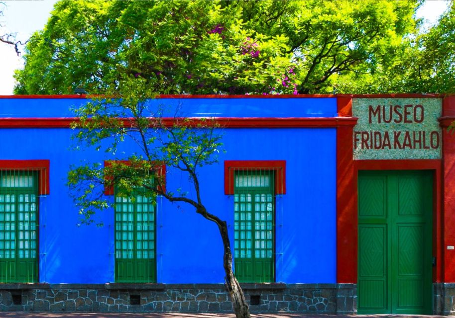 Mexico City (Coyoacan) City Sights Self-Guided Tour - Interactive Scavenger Hunt Features