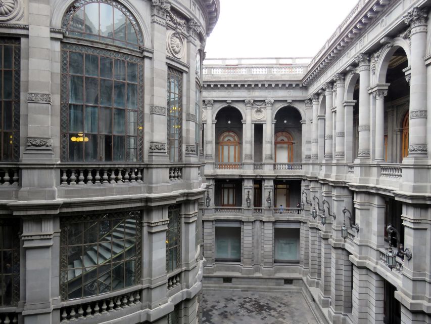 Mexico City Must-see Buildings & Palaces - Architectural Wonders of Mexico City