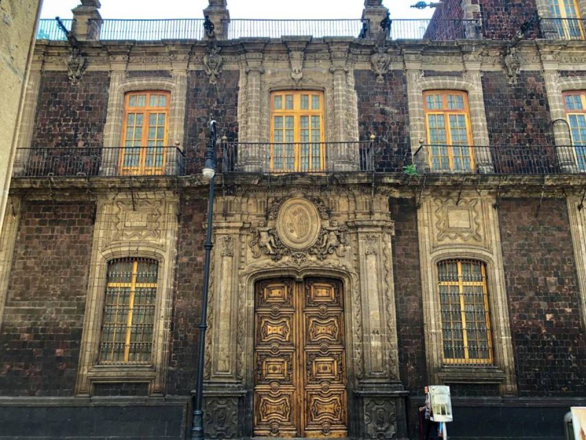 Mexico City: Palaces and Gossip From Colonial Times - Historical District Walking Tour