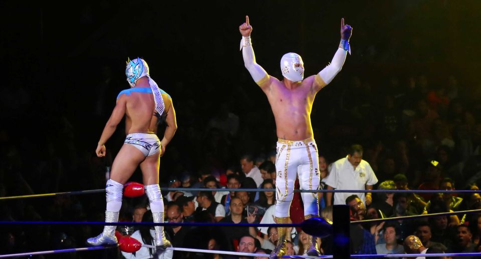 Mexico City: Wrestling Show Access & Double Decker Bus Tour - Booking Information