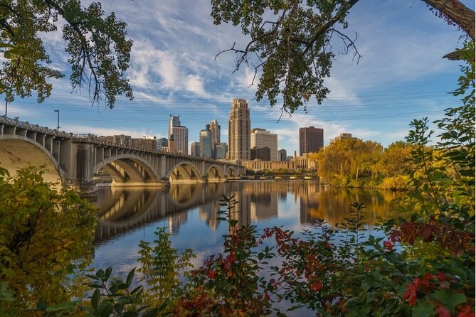 Minneapolis River Walk: A Self-Guided Audio Tour - Audio Guide Features