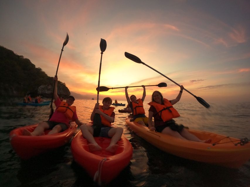 Mismaloya: Los Arcos Bioluminescent Waters Kayak & Cave Tour - Experience Highlights