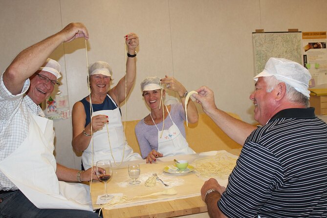 Montalcino Cooking Class and Lunch With the Local Lady - Booking Information