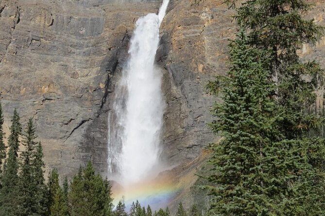 Moraine Lake and Takakkaw Falls From Banff / Canmore - Highlights of Takakkaw Falls