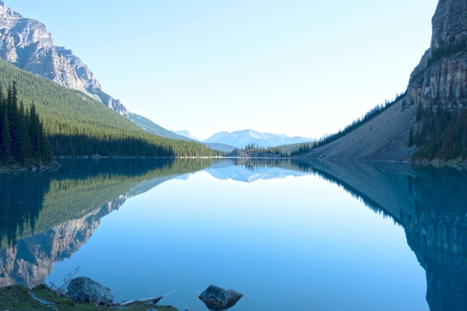 Moraine Lake & Lake Louise Half-Day Sightseeing Tour - Tour Description