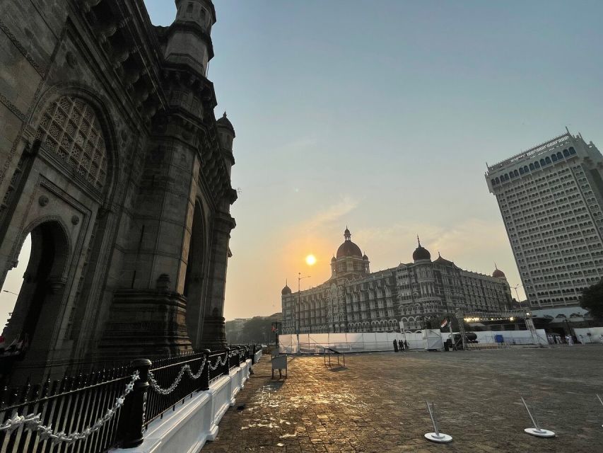 Mumbai: Dhobi Ghat, Chowpatty Beach and Marine Drive Tour - Highlights and Itinerary